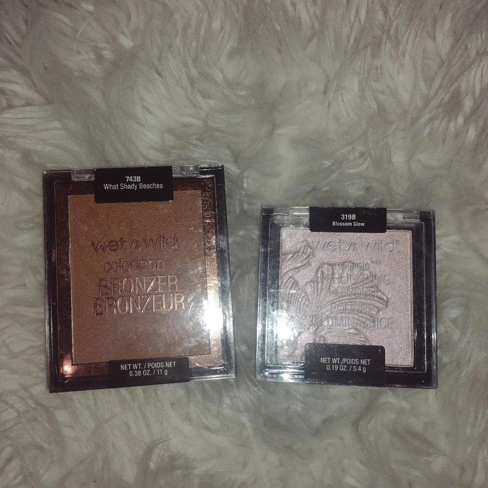 Wet N Wild Bronzer & Highlighter Bundle - Blossom Glow and What Shady Beaches.